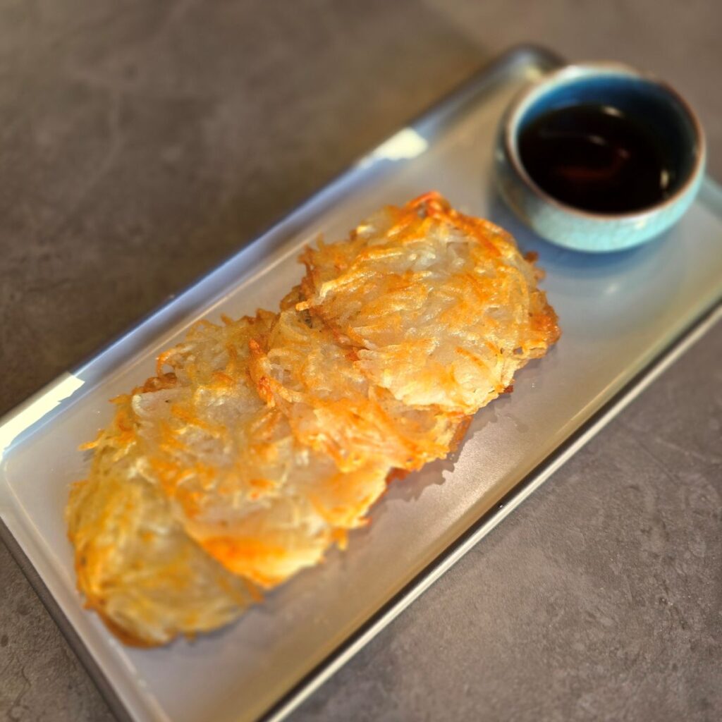 바삭한 감자채전 만들기, 초간단 감자전 만드는법 비오는날 레시피 | 한끼공작소 1 5 | 한끼공작소