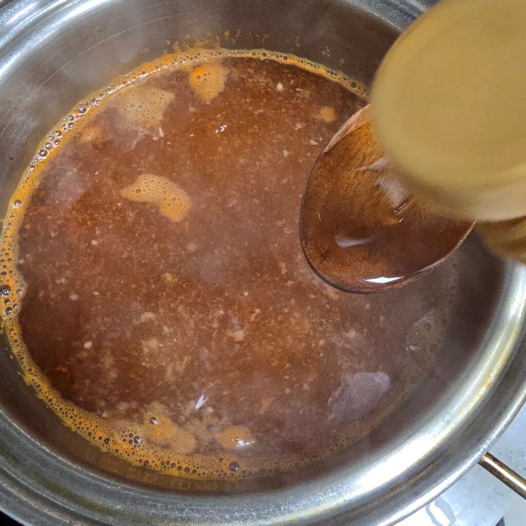 칼칼 시원함의 끝판왕! 오징어무국 레시피, 실패 없는 황금비율 끓이는법 | 한끼공작소 15 4 | 한끼공작소