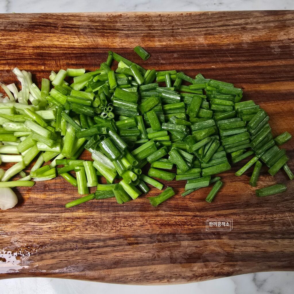 여름무 깍두기 담그는법 (아린 맛 없는 황금 레시피) 설렁탕집 이모님 비법! | 한끼공작소 16 | 한끼공작소