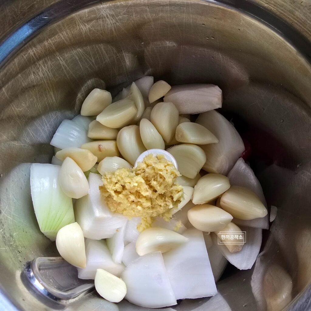 여름무 깍두기 담그는법 (아린 맛 없는 황금 레시피) 설렁탕집 이모님 비법! | 한끼공작소 18 | 한끼공작소