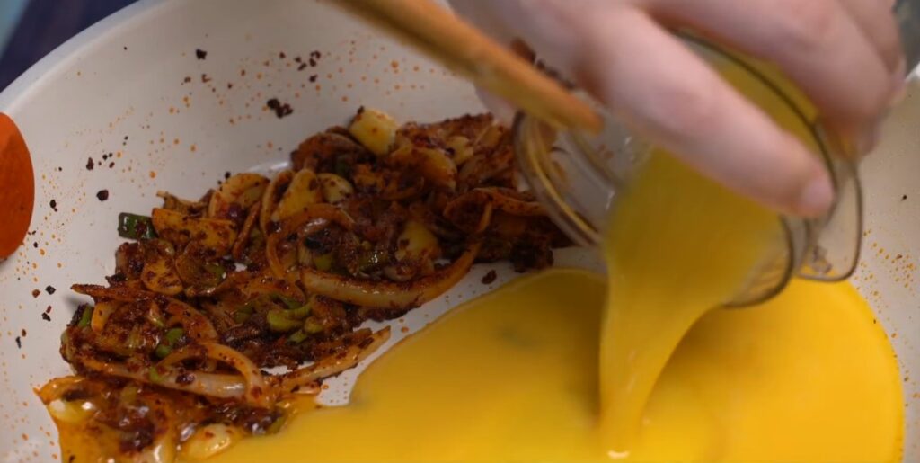 볶음라면의 신세계, 오므라면: 실패 없이 만드는 특별한 라면 요리 25 22 5