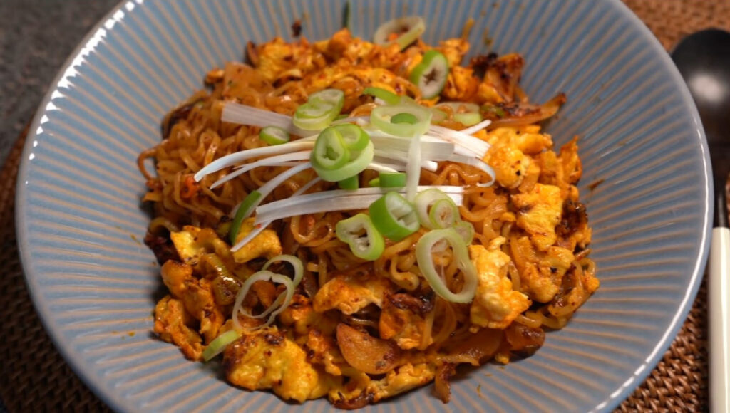 볶음라면의 신세계, 오므라면: 실패 없이 만드는 특별한 라면 요리 31 28 2