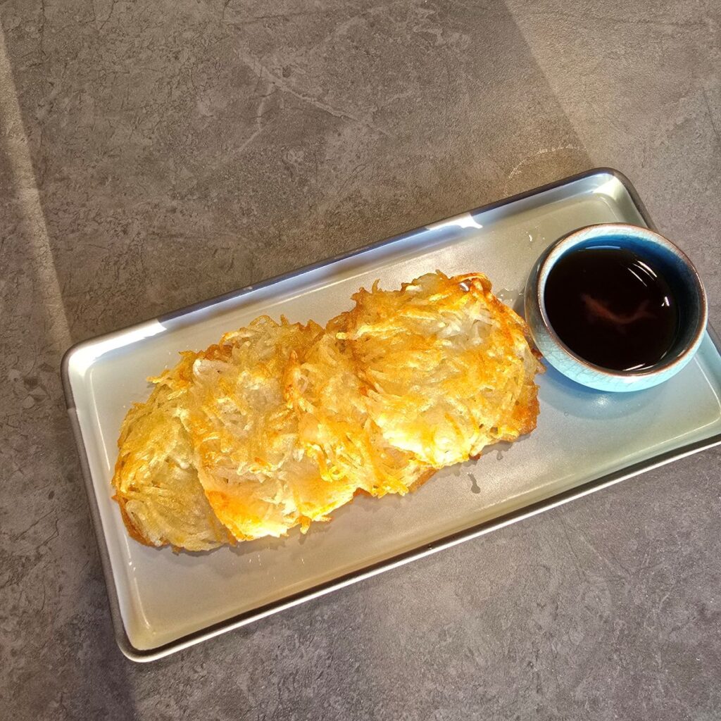 바삭한 감자채전 만들기, 초간단 감자전 만드는법 비오는날 레시피 | 한끼공작소 3 5 | 한끼공작소