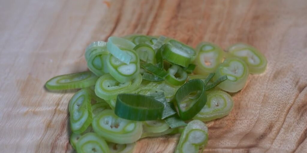 볶음라면의 신세계, 오므라면: 실패 없이 만드는 특별한 라면 요리 6 3 6