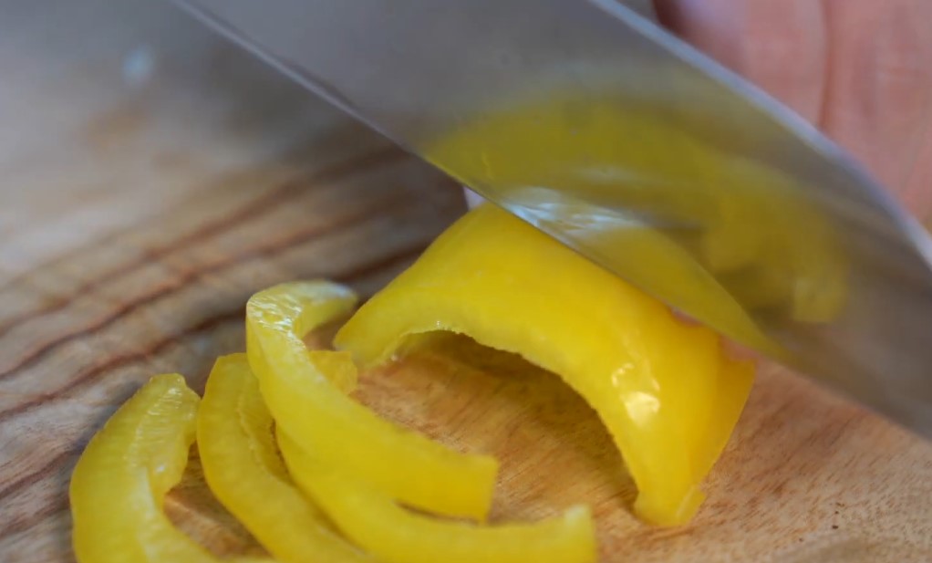 간단 또띠아 피자 만들기! 신선한 샐러드 피자로 즐기는 맥주안주 7 5 16