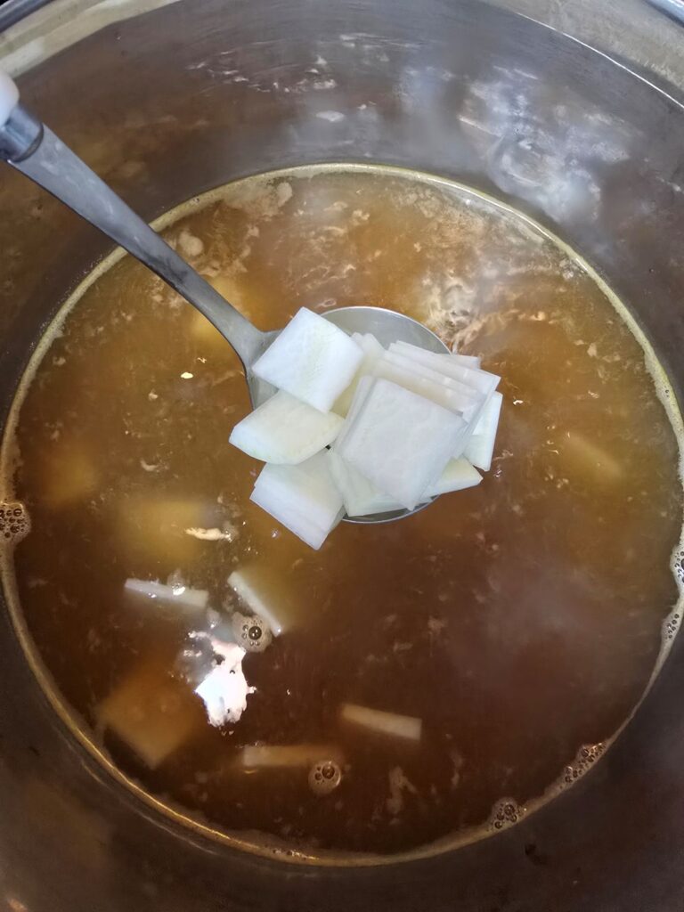 집에서 끓이는 꽃게탕, 시원하고 얼큰한 국물 비법 공개 | 한끼공작소 6 20 | 한끼공작소