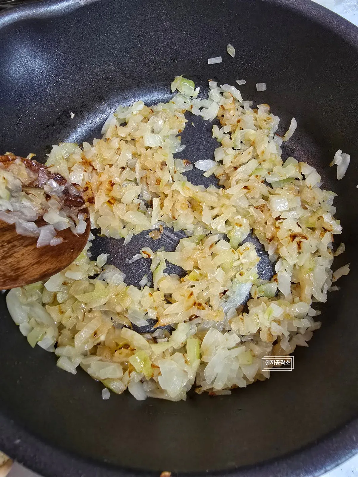 버거킹 마니아가 만든 인생 수제버거 만들기, 볶은 양파가 햄버거 패티 신의 한 수! (황금비율 레시피)