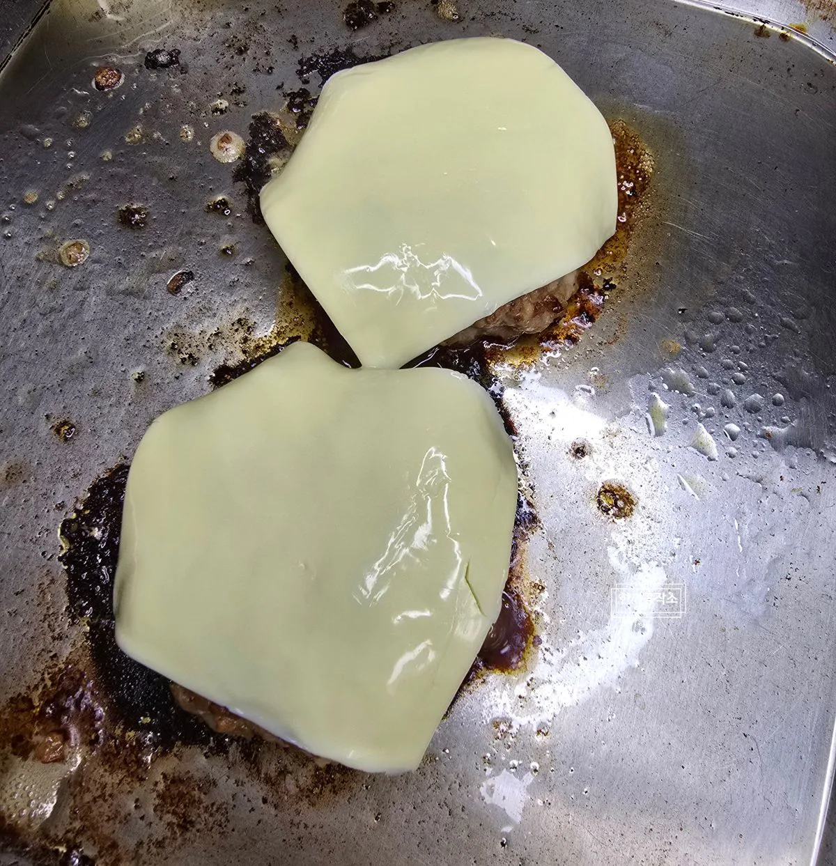 버거킹 마니아가 만든 인생 수제버거 만들기, 볶은 양파가 햄버거 패티 신의 한 수! (황금비율 레시피)