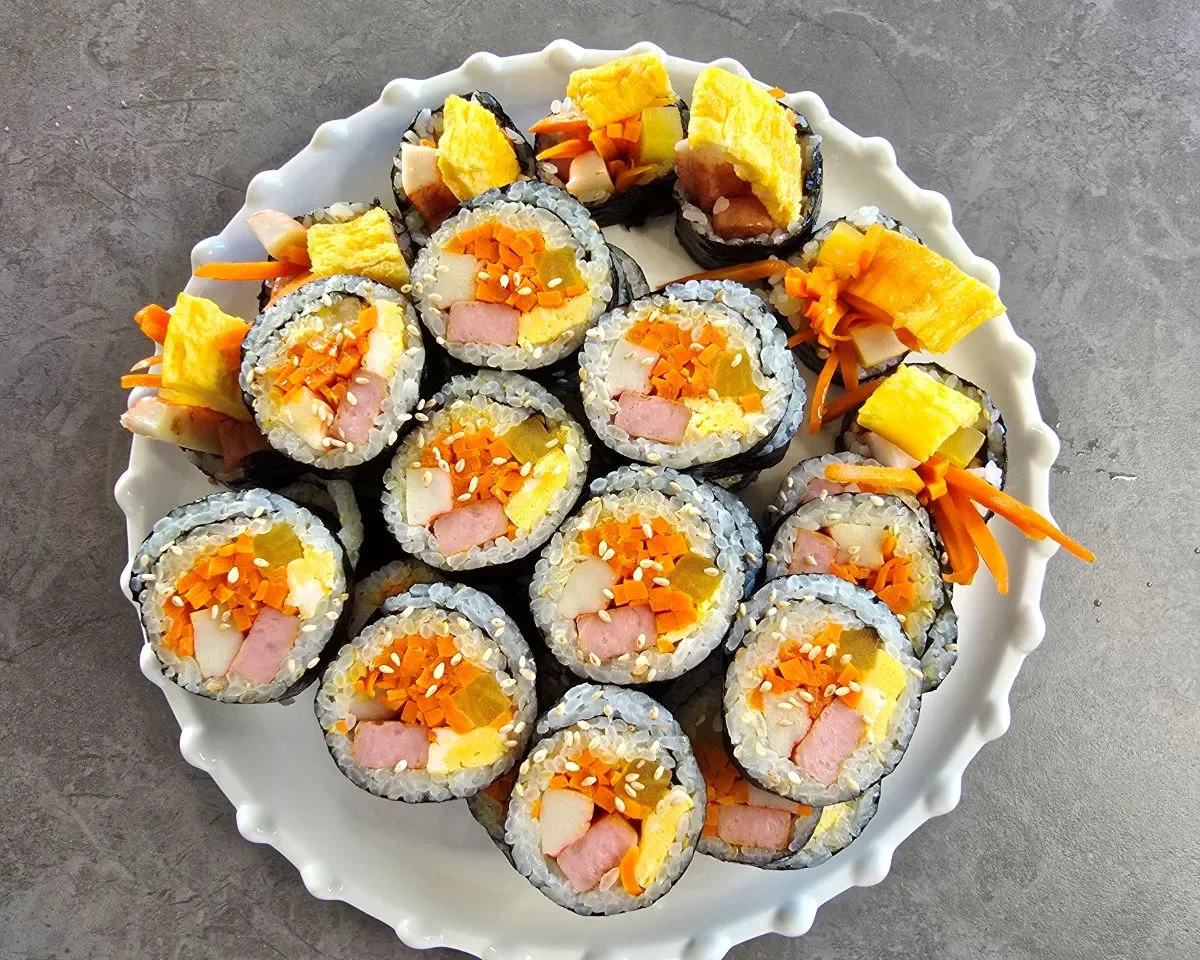 김밥 만들기, 뻔한 스팸김밥에 ‘이것’ 하나 추가하면 인생 레시피 됩니다
