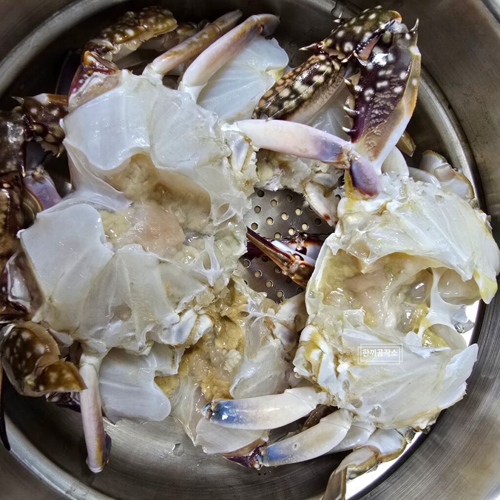 가을 제철 꽃게찜 레시피 - 손질부터 찌는 시간 15+5 완벽 가이드 | 한끼공작소 12 | 한끼공작소