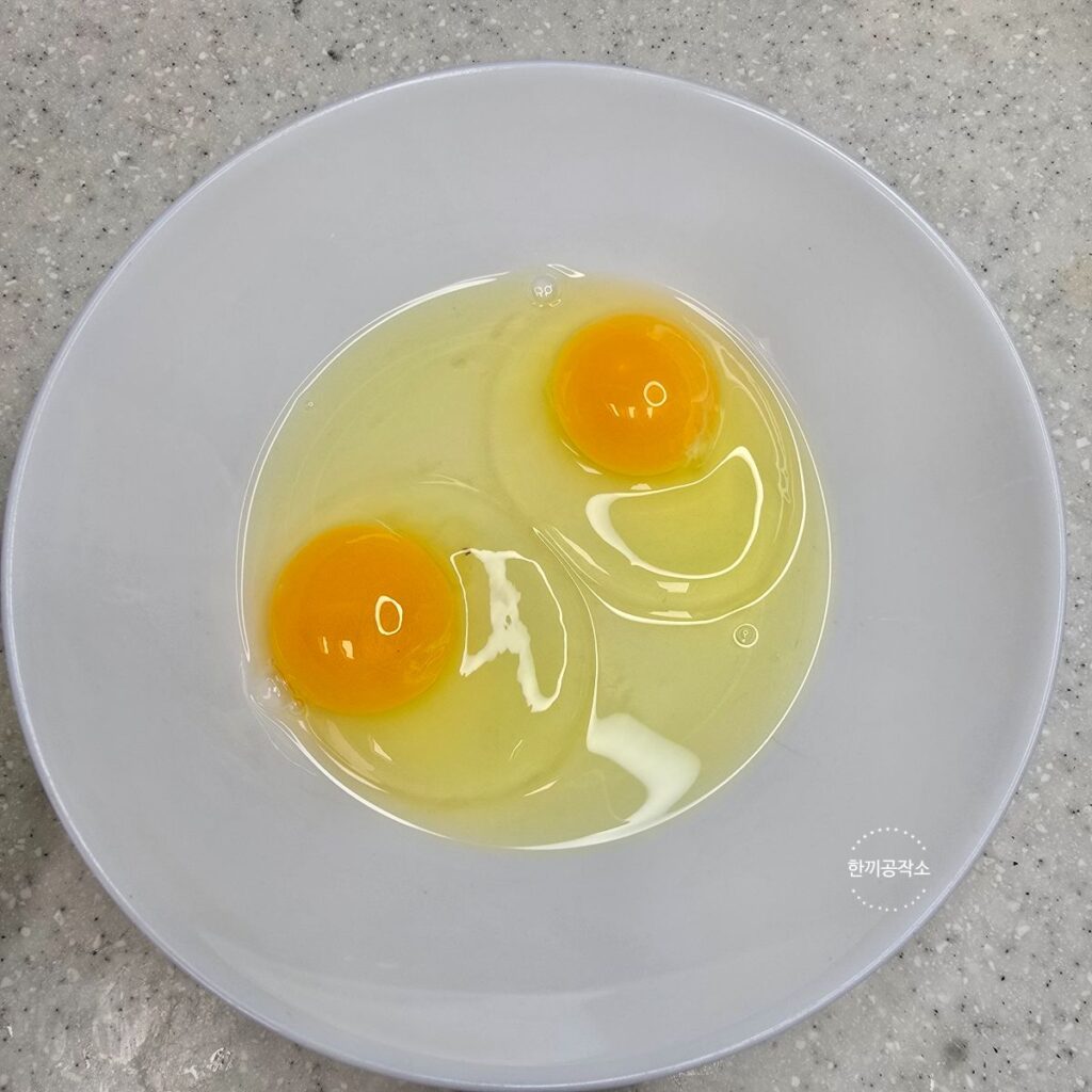 육전 만드는법, 인생 파절이 레시피 비법 공개! (feat. 참소스 활용) | 한끼공작소 12 47 | 한끼공작소