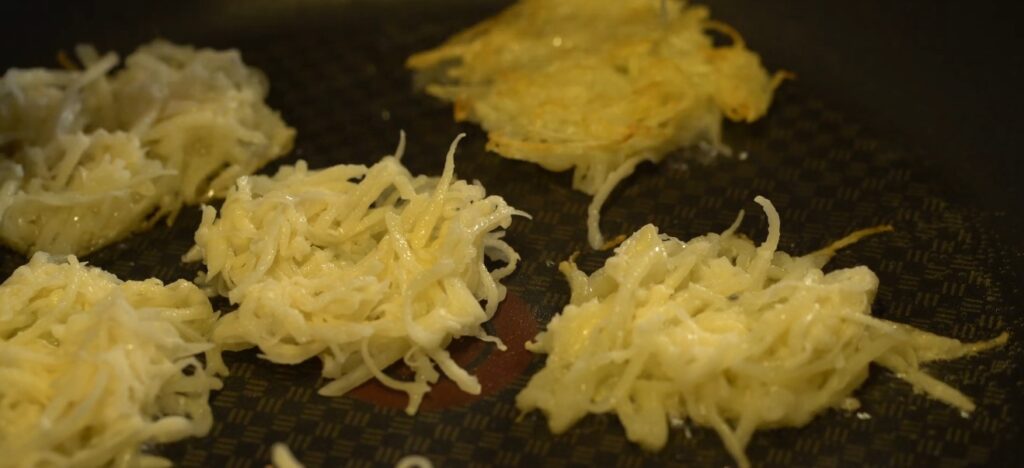 감자전 만들기 레시피 바삭한 감자채전 만들기 감자요리 간단술안주 14 12 5