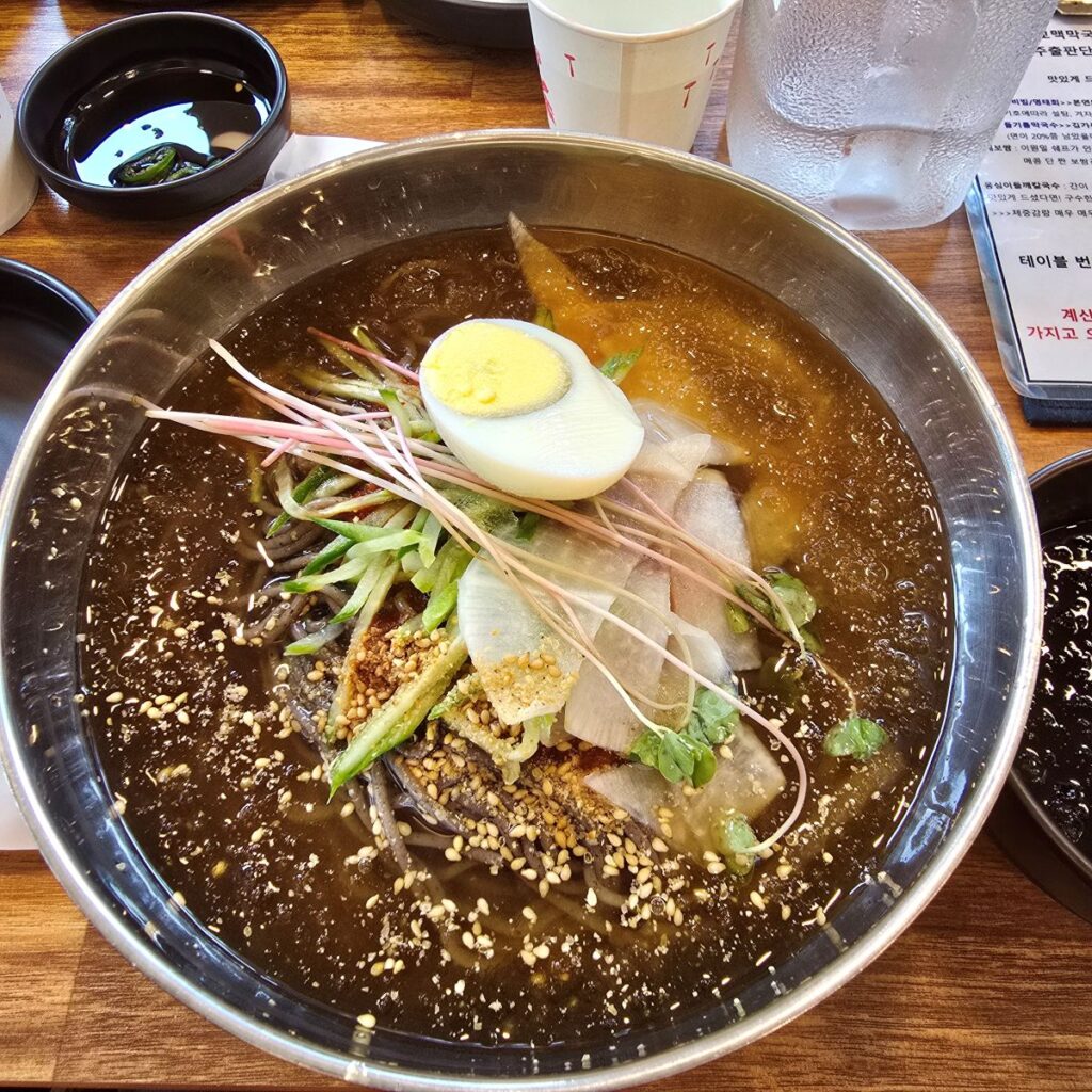 파주 심학산 맛집 재방문 100% 교맥막국수 내돈내산 후기 | 한끼공작소 13 16 | 한끼공작소