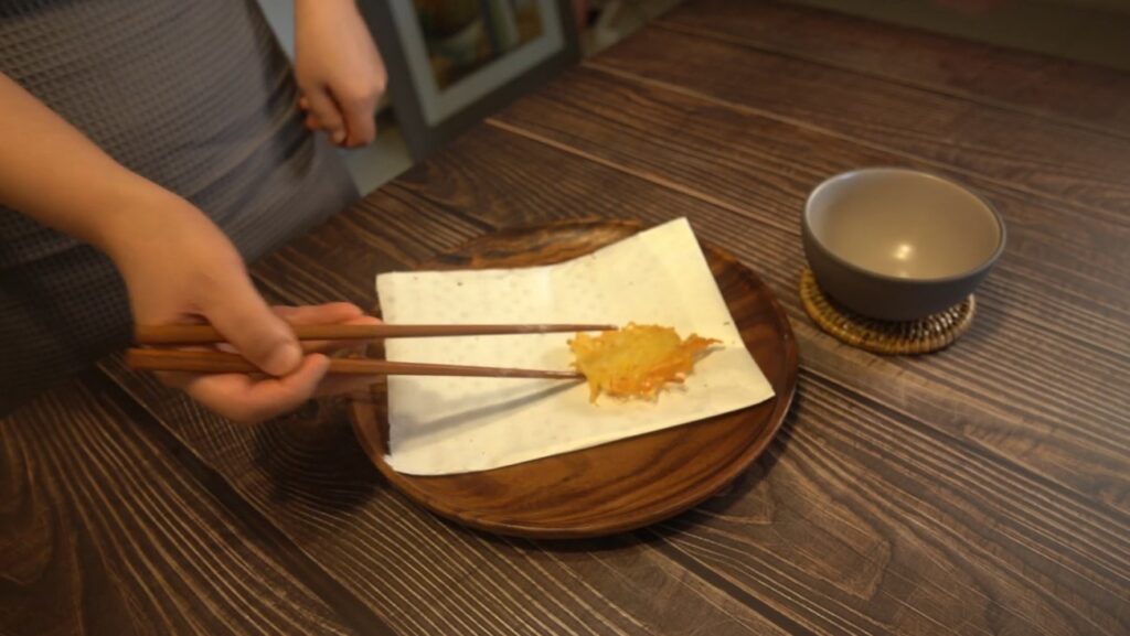 감자전 만들기 레시피 바삭한 감자채전 만들기 감자요리 간단술안주 17 15 5