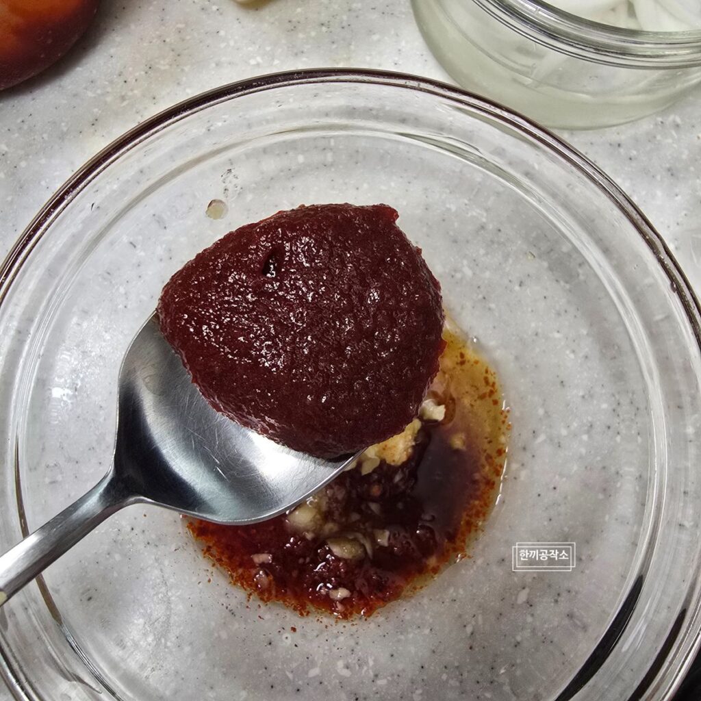 오이무침 황금레시피, 입맛 없을 때 최고 오이무침 레시피 | 한끼공작소 17 45 | 한끼공작소