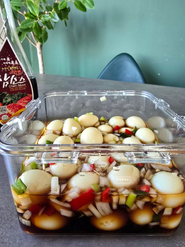 메추리알장조림 황금 레시피 불없이 5분컷 메추리알조림 만들기 | 한끼공작소 21 38 | 한끼공작소