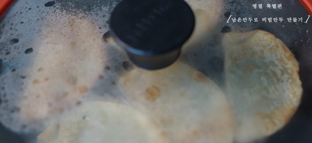 명절 남은 음식의 변신! 잡채호떡 & 매콤 비빔만두 레시피 28 24 23