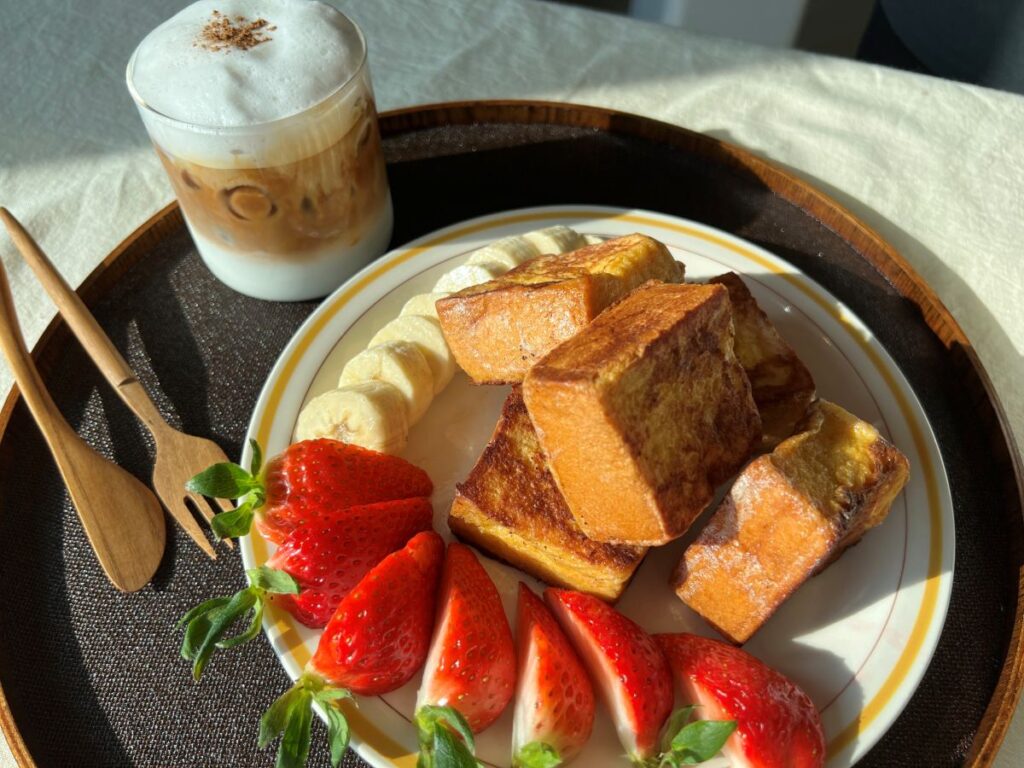 집에서도 간단하게! 프렌치 토스트 만들기 / 계란 식빵 브런치 33 28 19