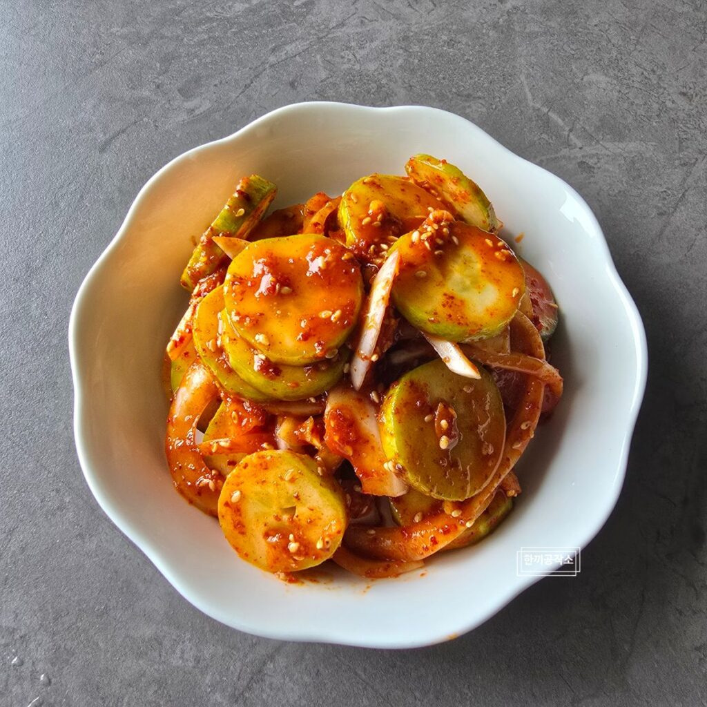 오이무침 황금레시피, 입맛 없을 때 최고 오이무침 레시피 | 한끼공작소 3 46 | 한끼공작소