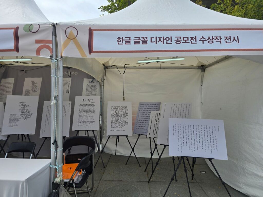 강민경 블글라 스벅 블랙글레이즈드라떼 커스텀, 이렇게 드세요! | 한끼공작소 8 45 | 한끼공작소