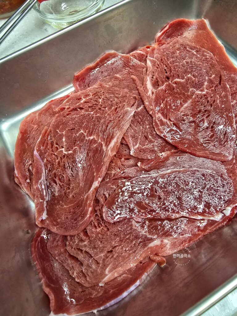 육전 만드는법, 인생 파절이 레시피 비법 공개! (feat. 참소스 활용) | 한끼공작소 9 48 | 한끼공작소