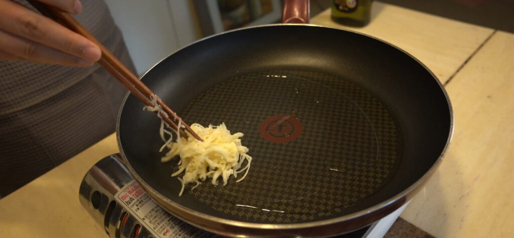 감자전 만들기 레시피 바삭한 감자채전 만들기 감자요리 간단술안주 11 9 5