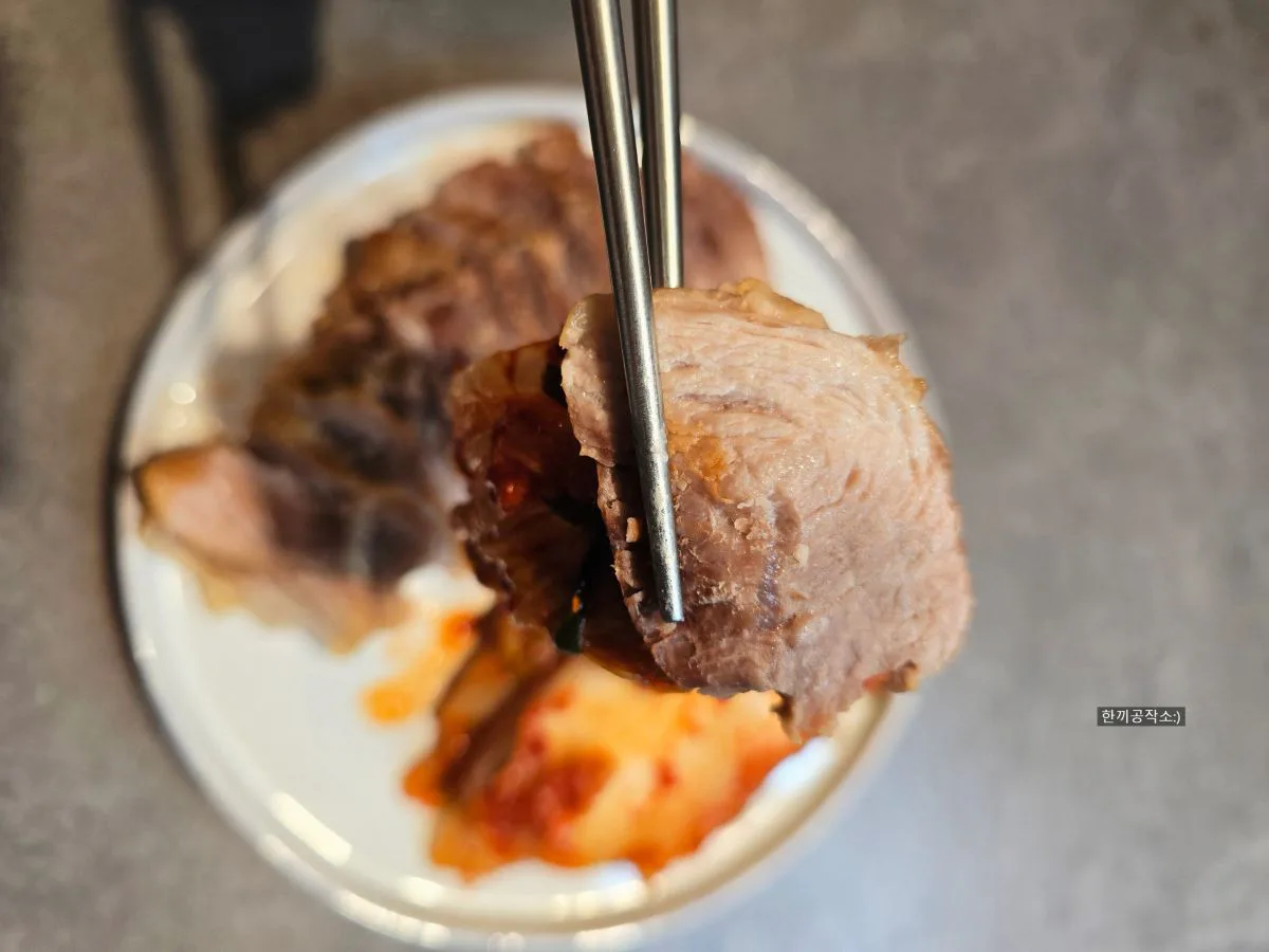 돼지고기 수육 삶는법 막걸리 수육 레시피 삶는시간(잡내 제로!)