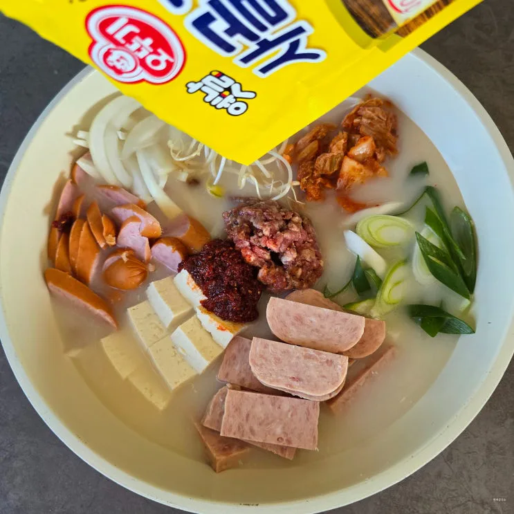 부대찌개 레시피 의정부 맛집 양념장 비법 담은 부대찌개 황금레시피