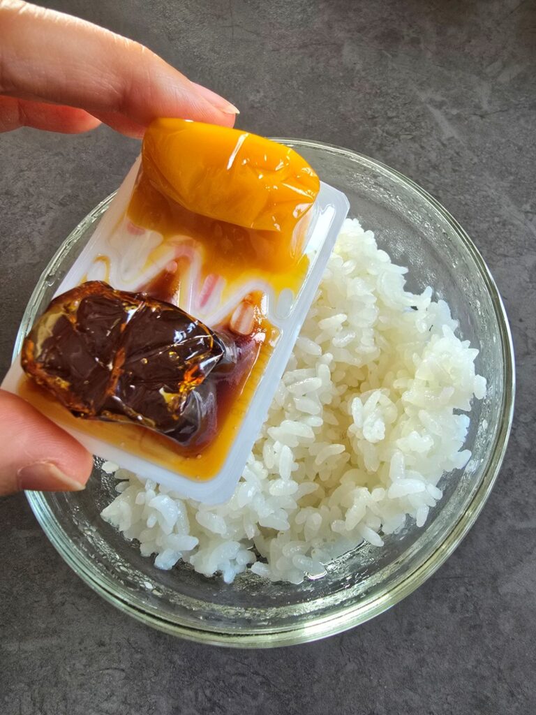 간장계란밥 레시피, 일본 소스로 1분 완성! 버터 꿀조합 (초간단 아침메뉴) | 한끼공작소 5 11 | 한끼공작소