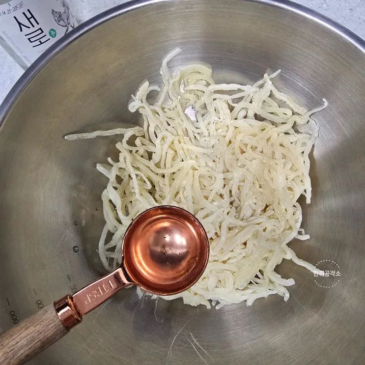 진미채볶음 350만 조회수 레시피,소주3스푼 넣었더니 일어난일