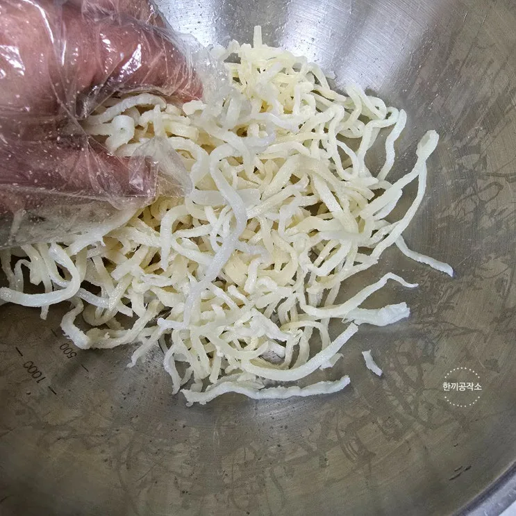 진미채볶음 350만 조회수 레시피,소주3스푼 넣었더니 일어난일