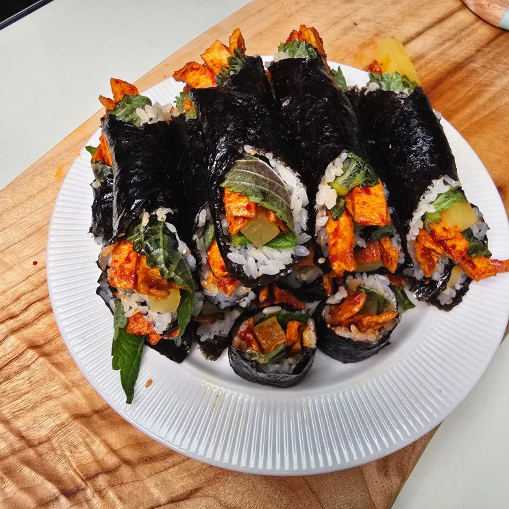 매운 어묵 꼬마김밥 만들기, 3개만 먹으려다 순삭!