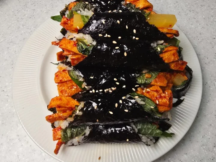 매운 어묵 꼬마김밥 만들기, 3개만 먹으려다 순삭!