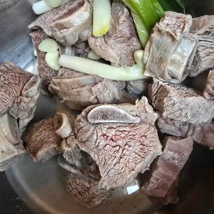 최화정 소갈비찜 직접 해보니... 재벌가 비법 '대추고'와 '이것' 하나로 맛이 달라지네요
