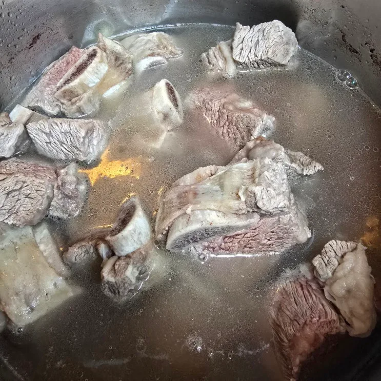 최화정 소갈비찜 직접 해보니... 재벌가 비법 '대추고'와 '이것' 하나로 맛이 달라지네요