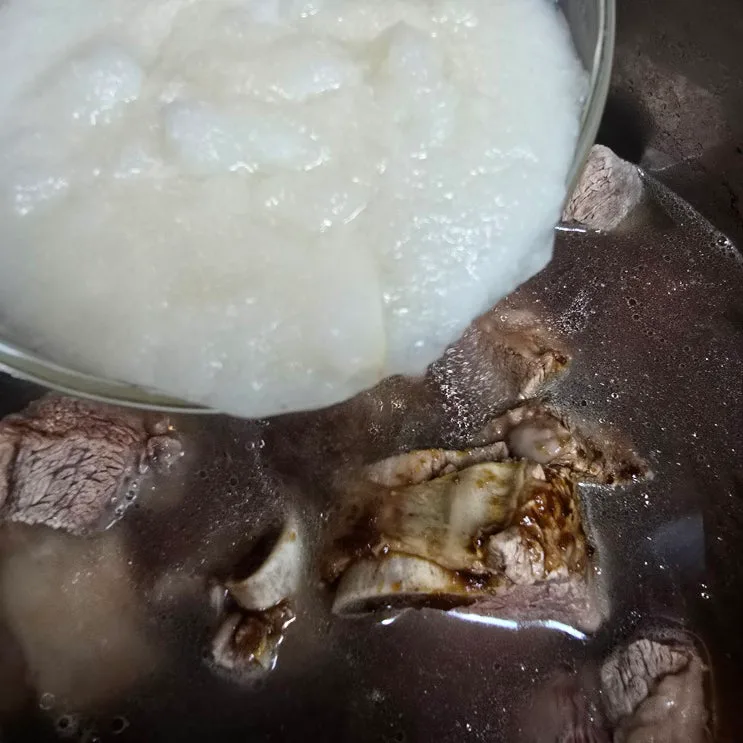 최화정 소갈비찜 직접 해보니... 재벌가 비법 '대추고'와 '이것' 하나로 맛이 달라지네요
