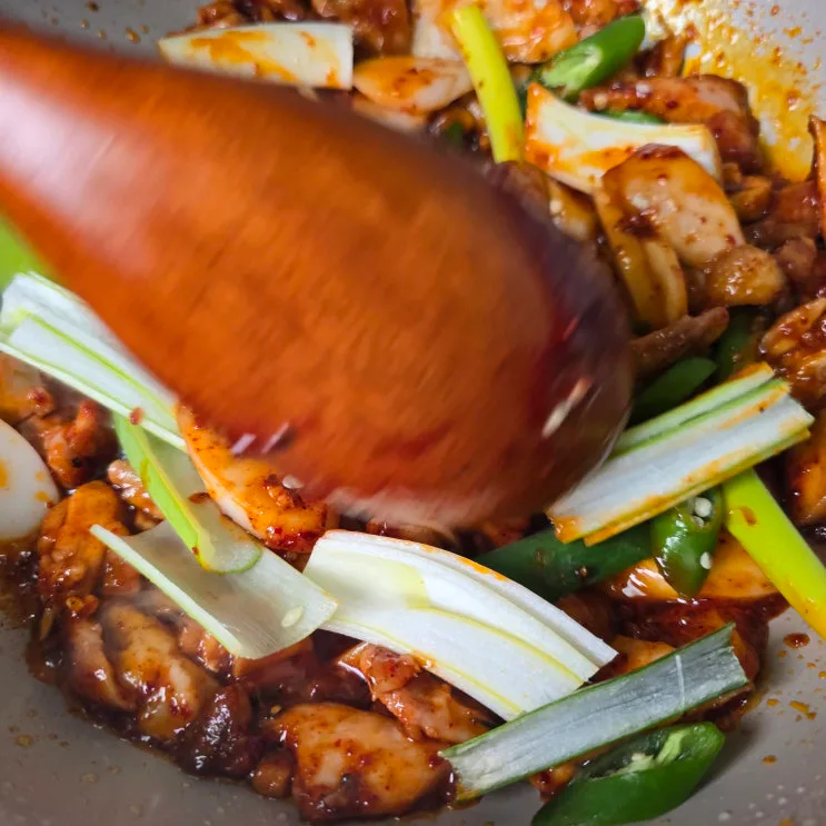 지코바치킨 레시피, 닭다리살로 배달보다 맛있게 만드는 법