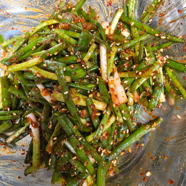 더워서 국 못 끓이는 말복, 국물없이 끝내는 이북식 찜닭 레시피
